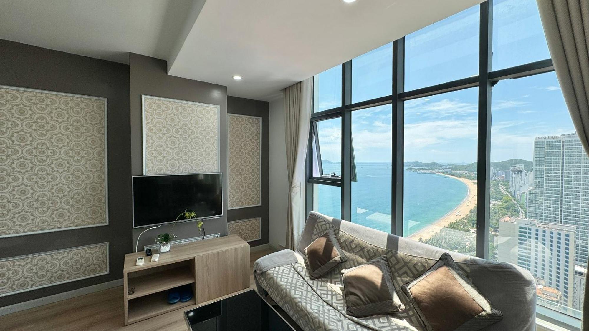 Phi Yen 60 Tran Phu Apartment Nha Trang Esterno foto